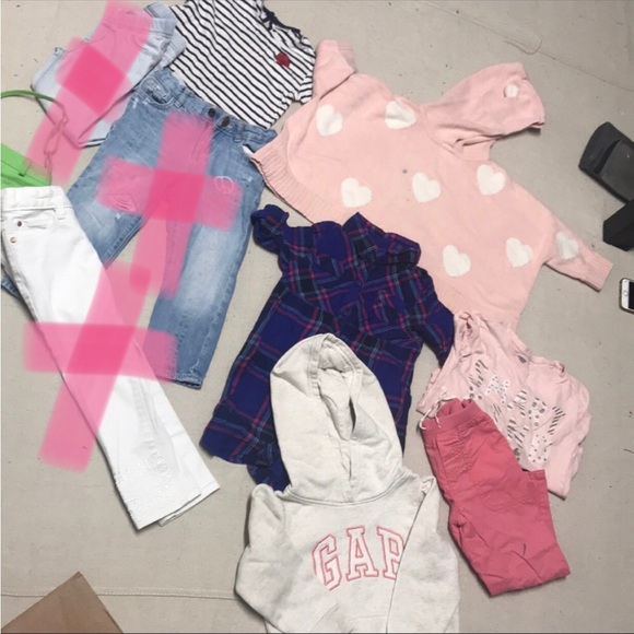 Huge lot of toddler girls clothes bundle
